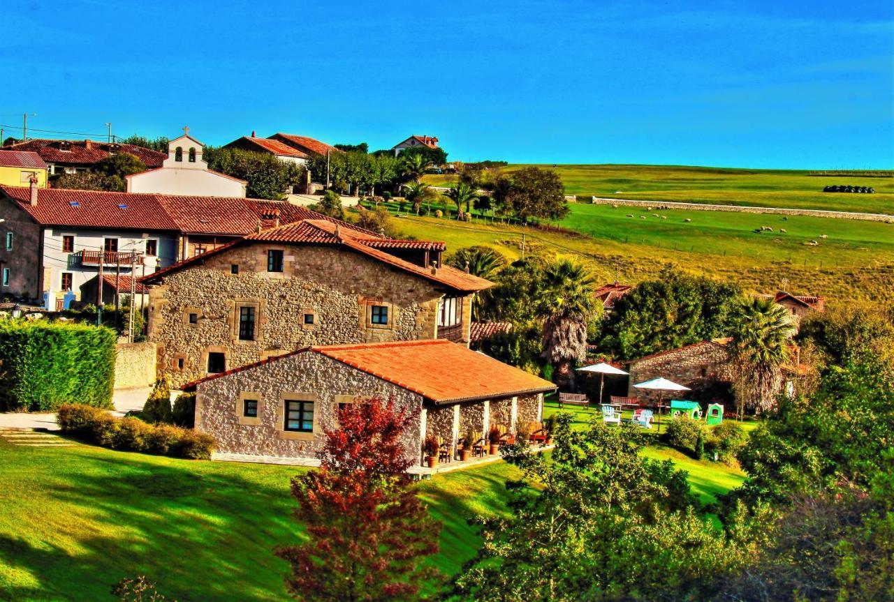 Palacion De Toñanes Екстериор снимка