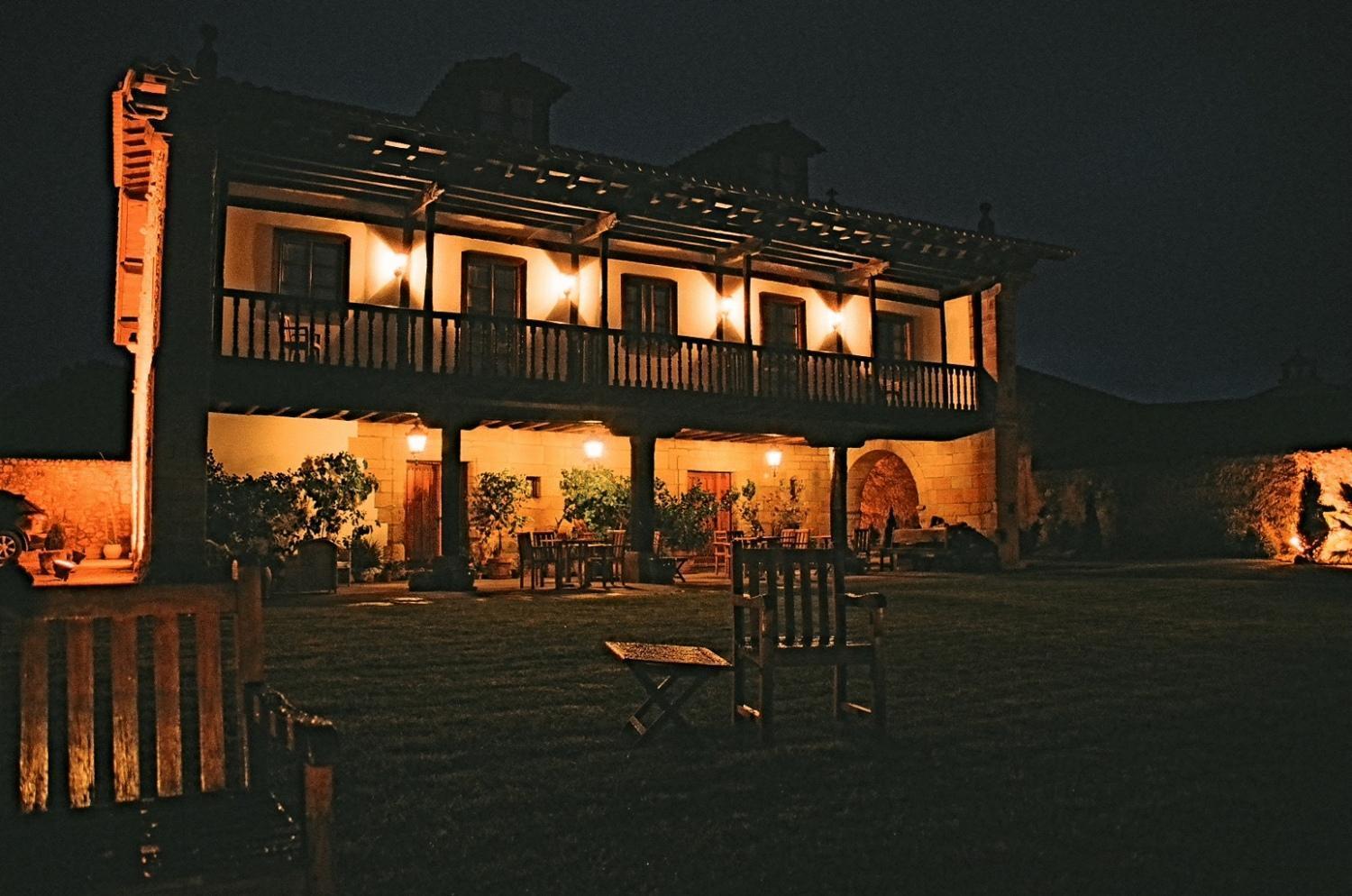 Palacion De Toñanes Екстериор снимка